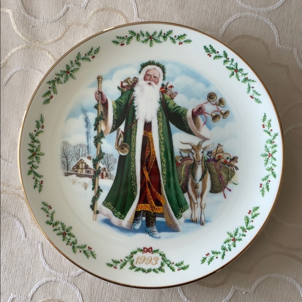 ‼️SALE‼️Lenox Victorian Santa Collector Plate 1993